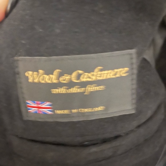 Double Breasted Wool Coat with Faux fur Collar in Black, size Small. Brand New! - Picture 6 of 11